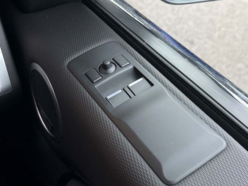 Used Land Rover Discovery 2023 for sale - 77687522: Photo 22