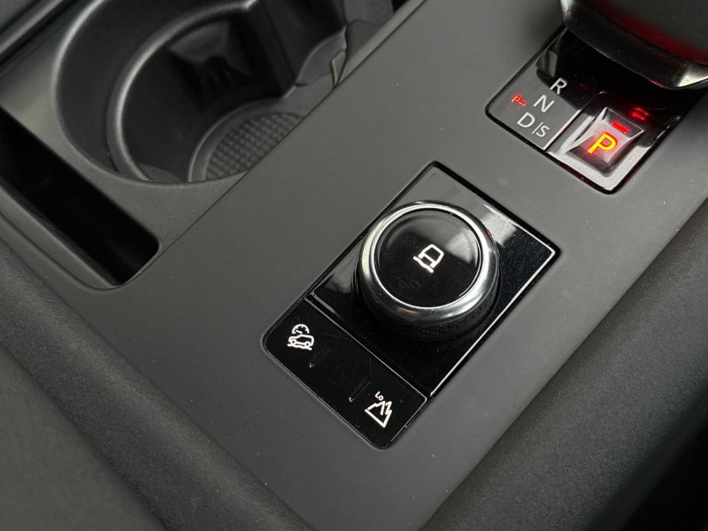 Used Land Rover Discovery 2023 for sale - 77687522: Photo 37