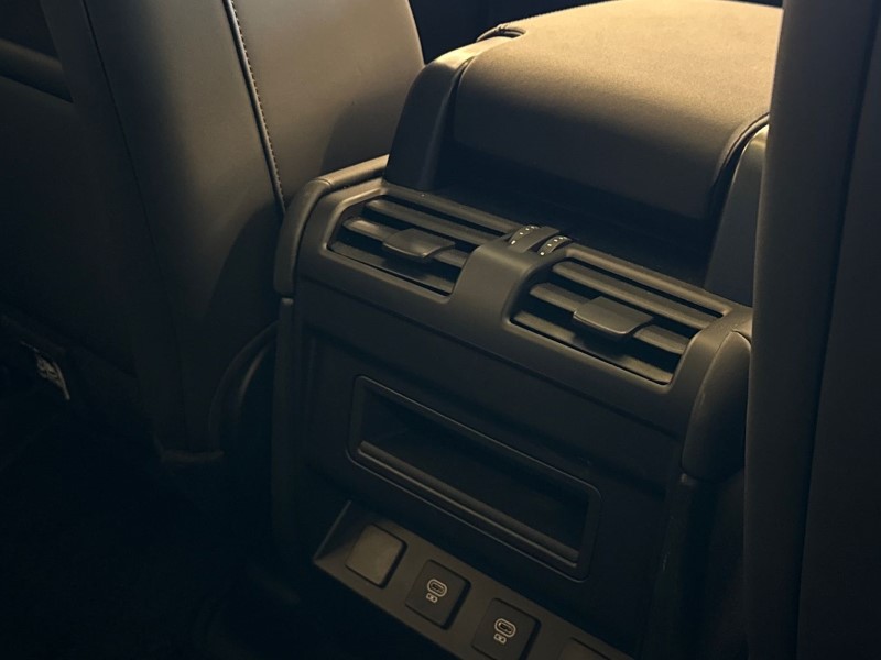 Used Land Rover Defender 2025 for sale - 77732712: Photo 18