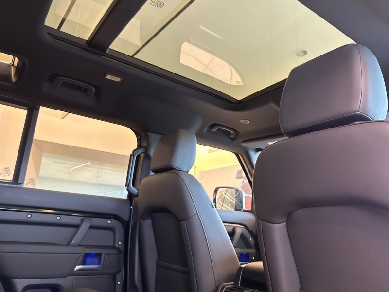 Used Land Rover Defender 2025 for sale - 77732712: Photo 21