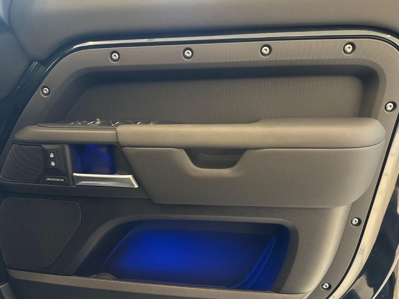 Used Land Rover Defender 2025 for sale - 77732712: Photo 22