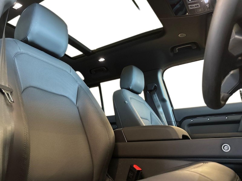 Used Land Rover Defender 2025 for sale - 77732712: Photo 26