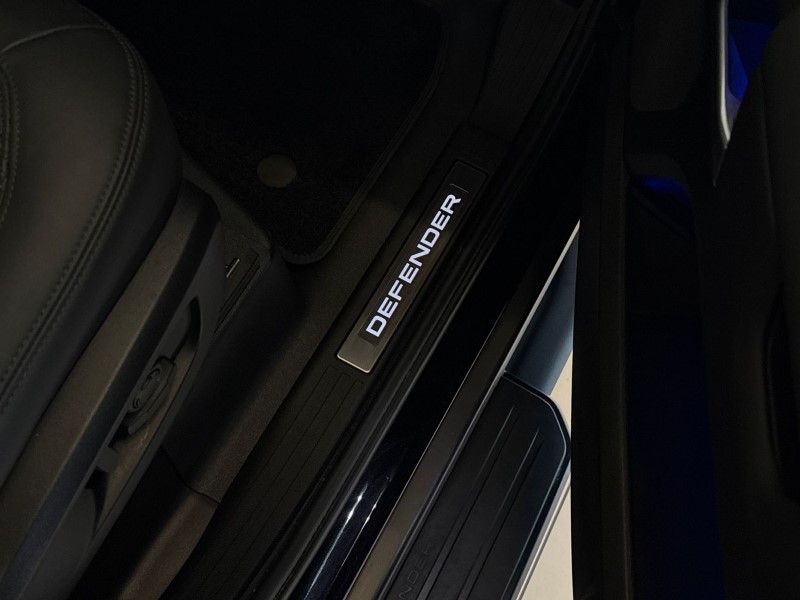 Used Land Rover Defender 2025 for sale - 77732712: Photo 37