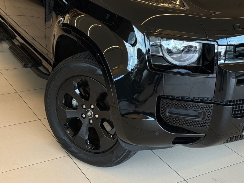 Used Land Rover Defender 2025 for sale - 77732712: Photo 40