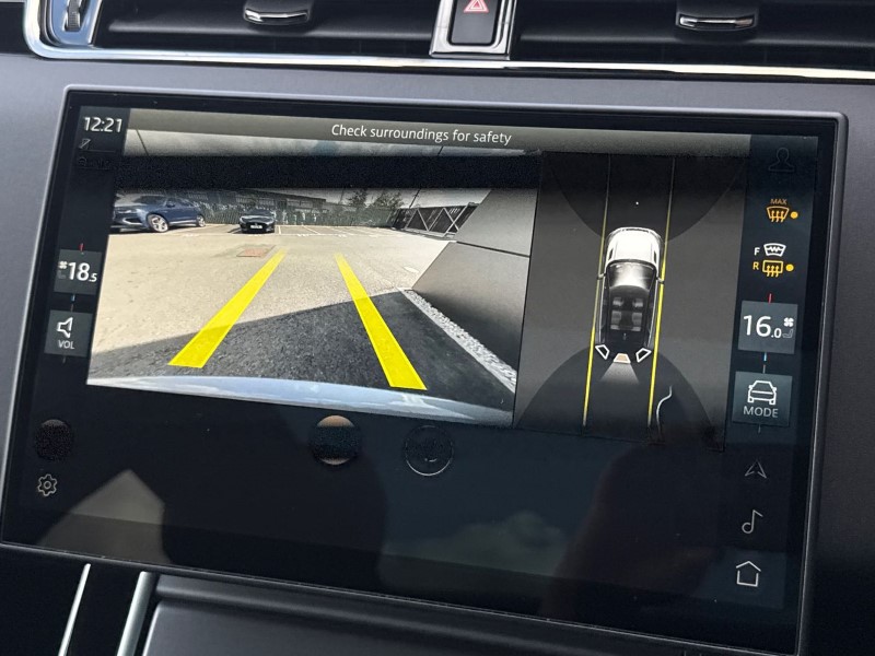 Used Land Rover Range Rover Evoque 2025 for sale - 76981363: Photo 31