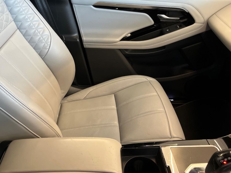 Used Land Rover Range Rover Evoque 2023 for sale - 76981941: Photo 24