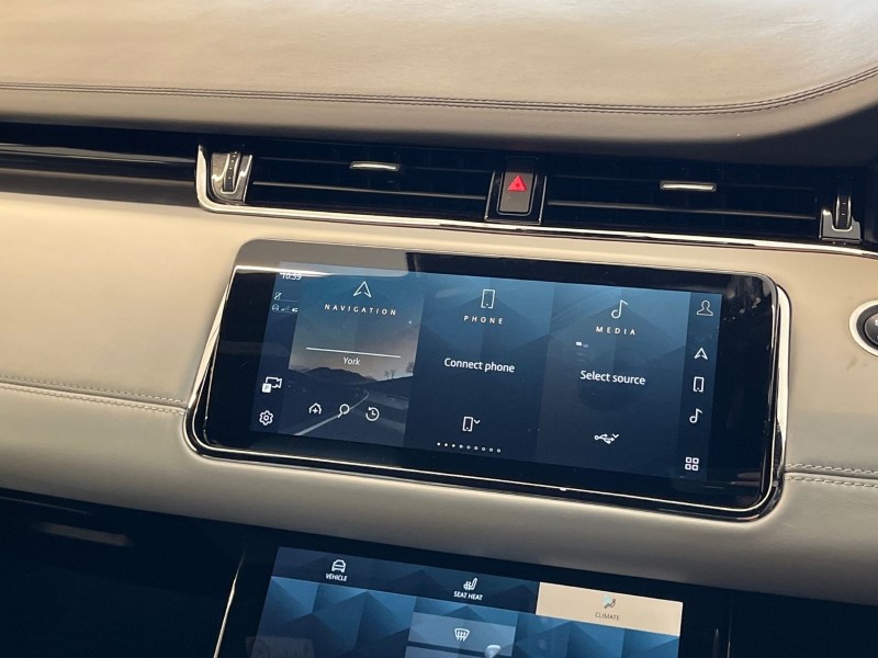 Used Land Rover Range Rover Evoque 2023 for sale - 76981941: Photo 29