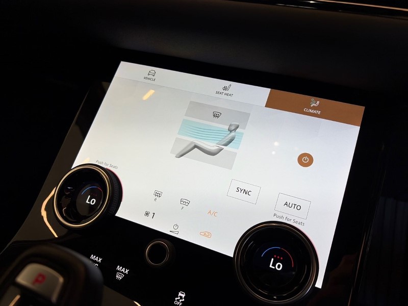 Used Land Rover Range Rover Evoque 2022 for sale - 76982409: Photo 30