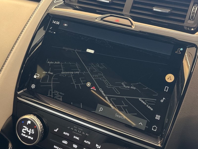 Used Jaguar E-Pace 2023 for sale - 77803960: Photo 11