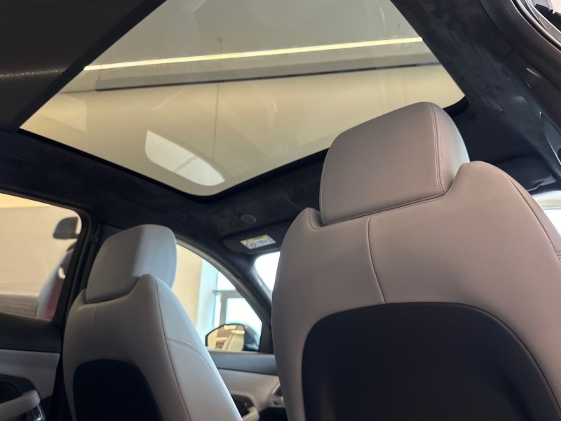 Used Jaguar E-Pace 2023 for sale - 77803960: Photo 21