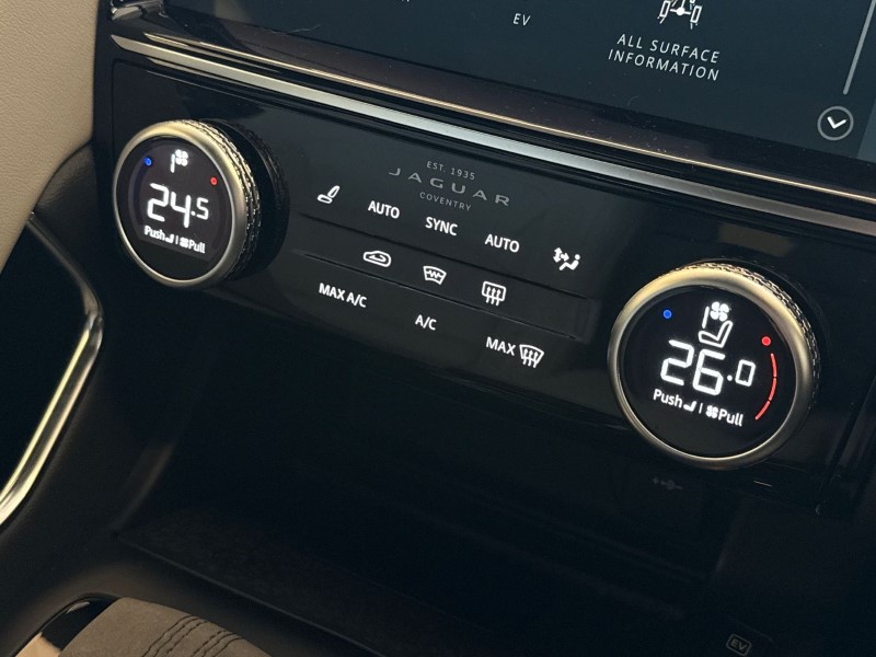 Used Jaguar E-Pace 2023 for sale - 77803960: Photo 32