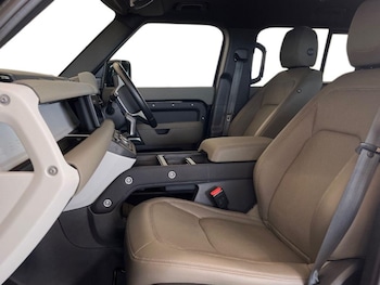 Used Land Rover Defender 2022 for sale - 79299305: Photo