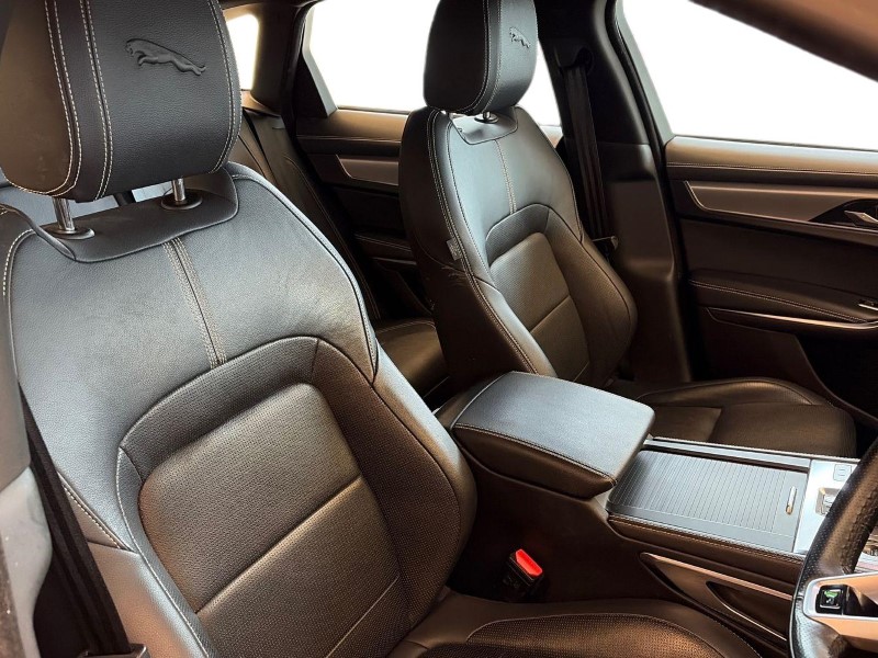 Used Jaguar F-Pace 2021 for sale - 77592372: Photo 26