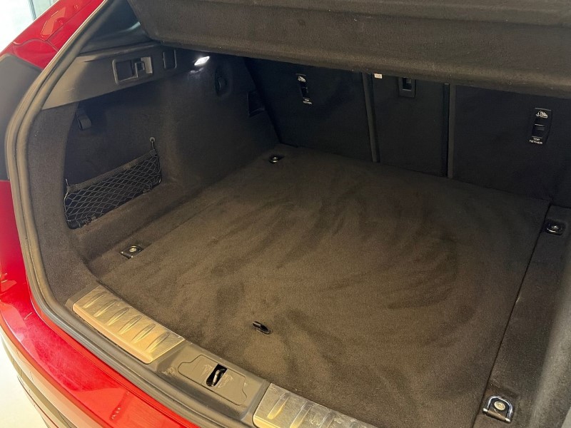 Used Jaguar F-Pace 2021 for sale - 77592372: Photo 41