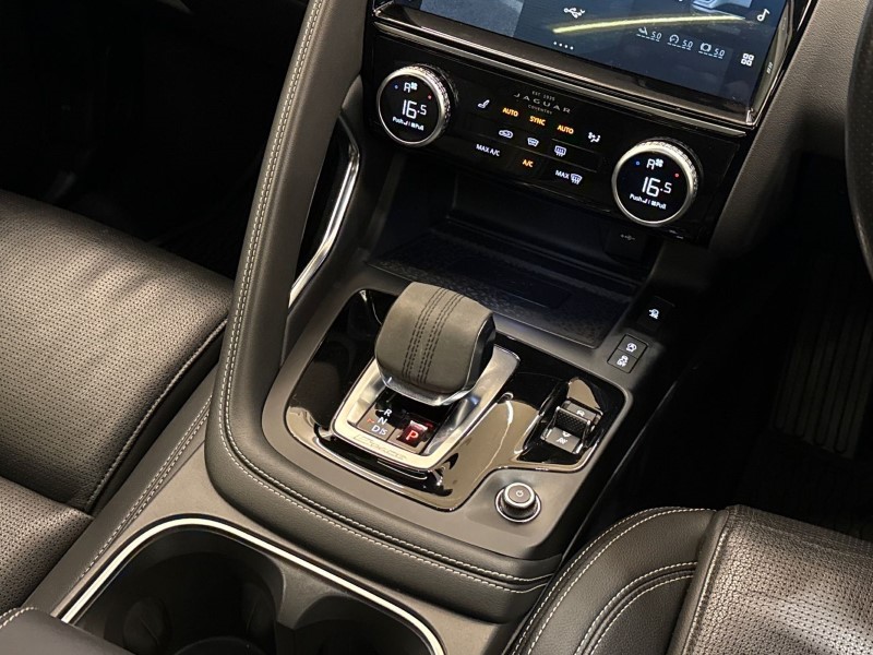 Used Jaguar E-Pace 2022 for sale - 76981971: Photo 13