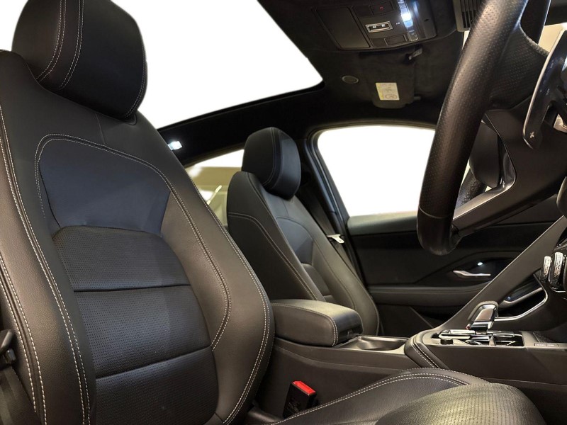 Used Jaguar E-Pace 2022 for sale - 76981971: Photo 26