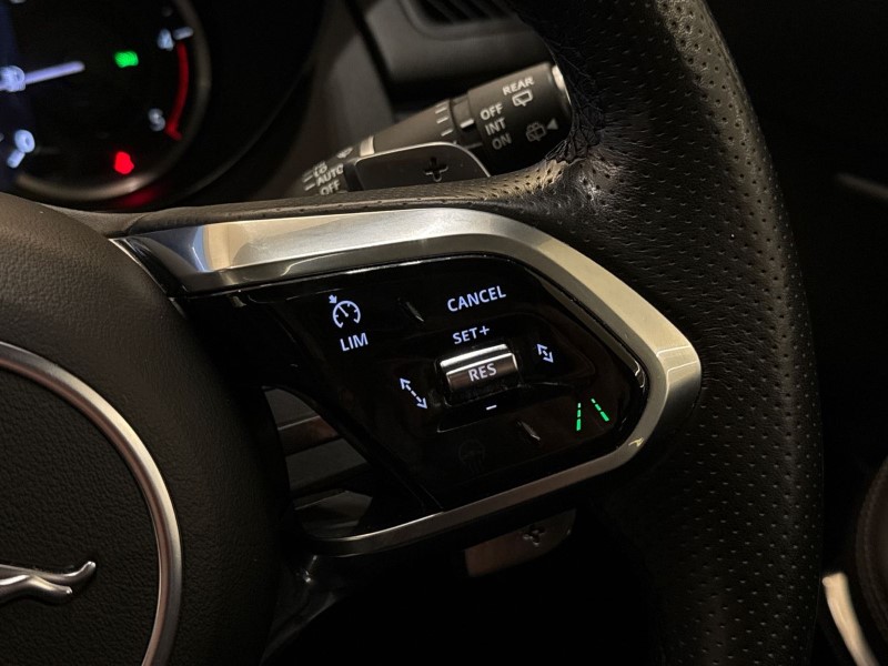 Used Jaguar E-Pace 2022 for sale - 76981971: Photo 29