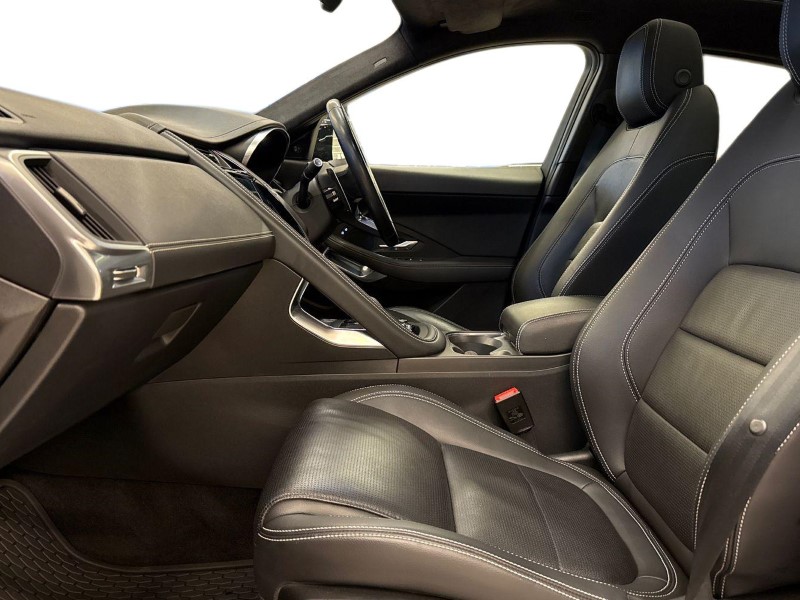 Used Jaguar E-Pace 2022 for sale - 76981971: Photo 3