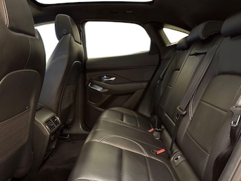 Used Jaguar E-Pace 2022 for sale - 76981971: Photo