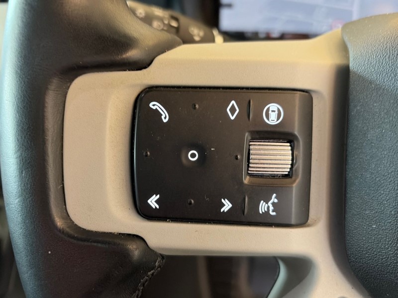 Used Land Rover Defender 2024 for sale - 77877738: Photo 27