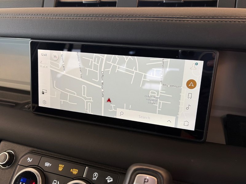 Used Land Rover Defender 2024 for sale - 77877738: Photo 30