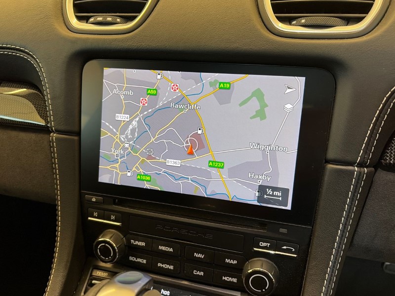 Used Porsche Boxster 2019 for sale - 76981340: Photo 31