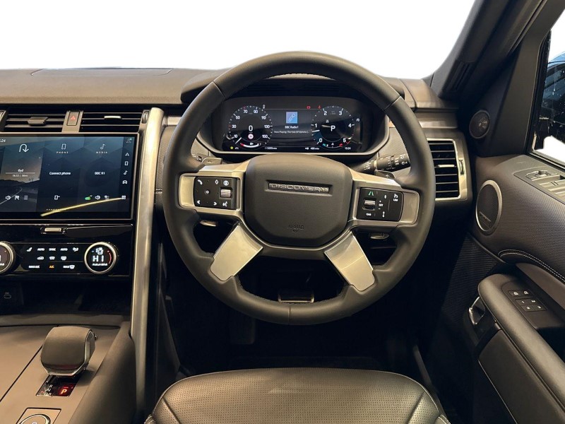 Used Land Rover Discovery 2025 for sale - 77167724: Photo 15