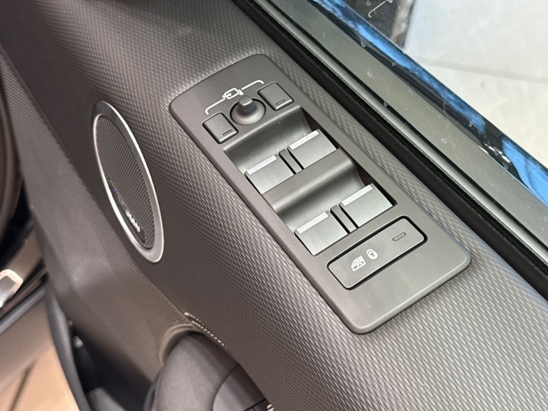 Used Land Rover Discovery 2025 for sale - 77167724: Photo 23