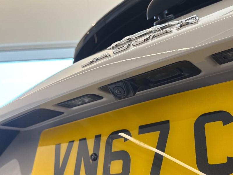 Used Jaguar E-Pace 2017 for sale - 77353930: Photo 40