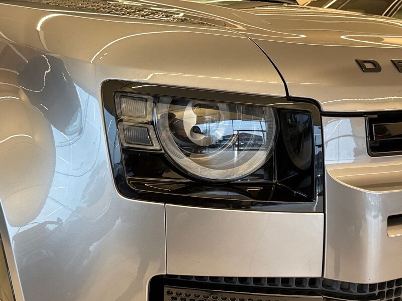 Used Land Rover Defender 2024 for sale - 77545427: Photo 17