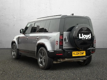 Used Land Rover Defender 2024 for sale - 77545427: Photo