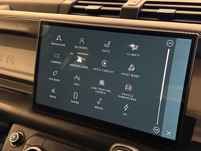 Used Land Rover Defender 2024 for sale - 77545427: Photo 31