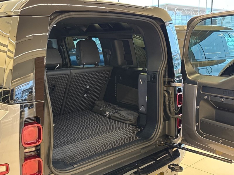 Used Land Rover Defender 2024 for sale - 77545427: Photo 39