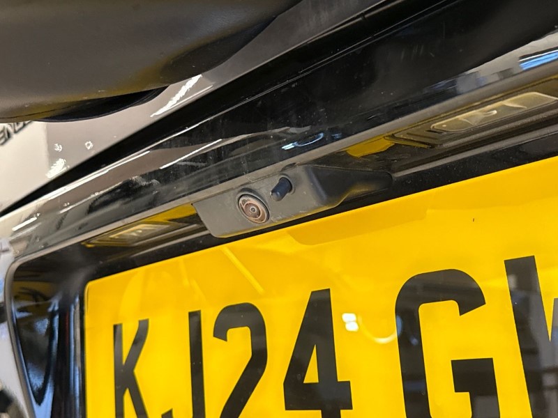 Used Land Rover Defender 2024 for sale - 77545427: Photo 40