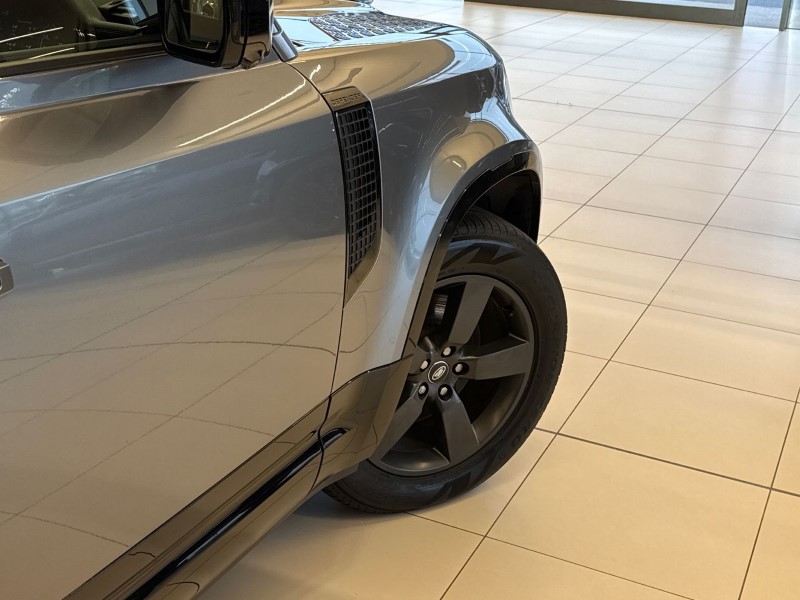 Used Land Rover Defender 2024 for sale - 77545427: Photo 48