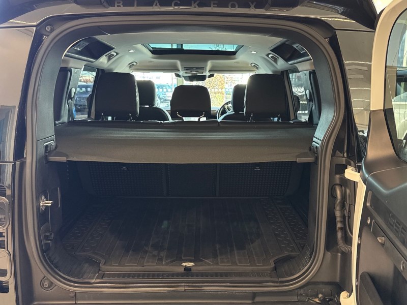 Used Land Rover Defender 2022 for sale - 77210364: Photo 10