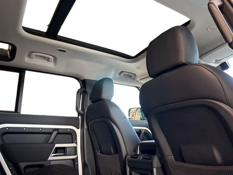 Used Land Rover Defender 2022 for sale - 77210364: Photo 21