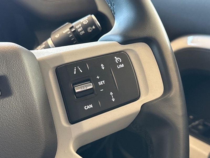 Used Land Rover Defender 2022 for sale - 77210364: Photo 29