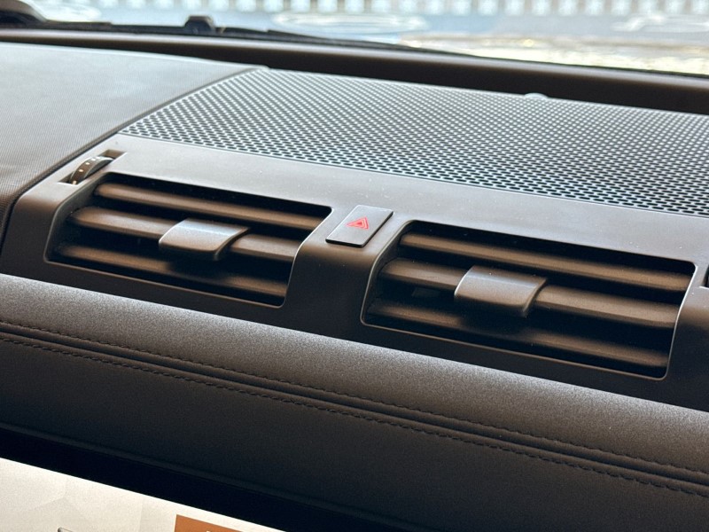 Used Land Rover Defender 2022 for sale - 77210364: Photo 35