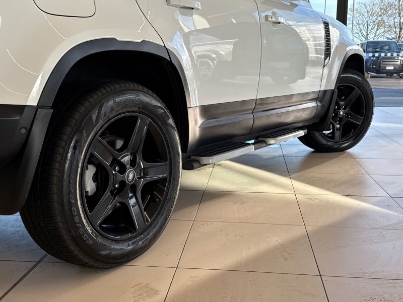 Used Land Rover Defender 2022 for sale - 77210364: Photo 45