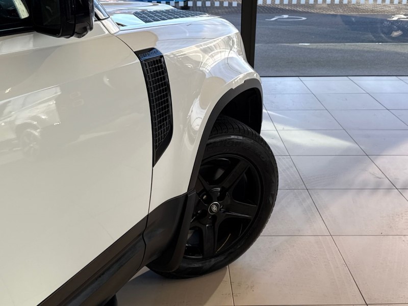 Used Land Rover Defender 2022 for sale - 77210364: Photo 46