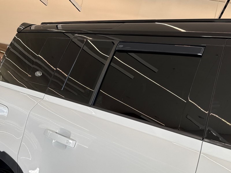 Used Land Rover Defender 2022 for sale - 77210364: Photo 48