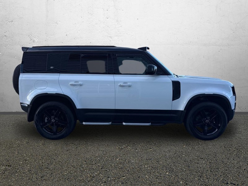 Used Land Rover Defender 2022 for sale - 77210364: Photo 5