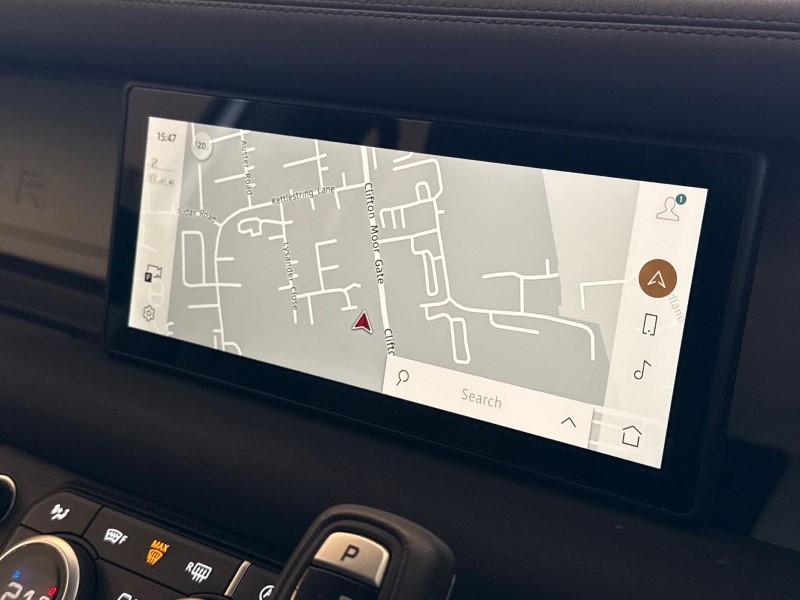 Used Land Rover Defender 2023 for sale - 78025613: Photo 11