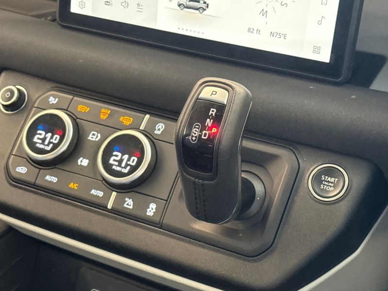 Used Land Rover Defender 2023 for sale - 78025613: Photo 13