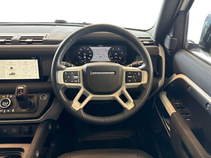 Used Land Rover Defender 2023 for sale - 78025613: Photo 15