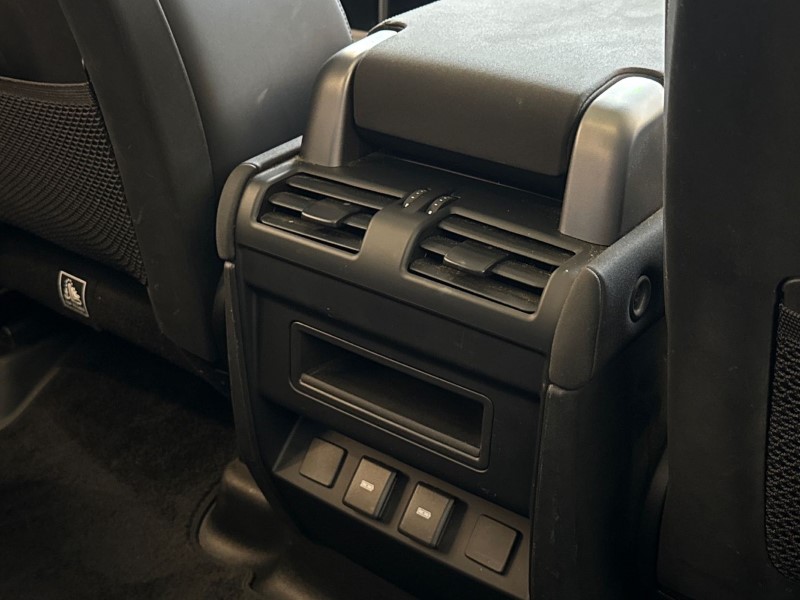 Used Land Rover Defender 2023 for sale - 78025613: Photo 18