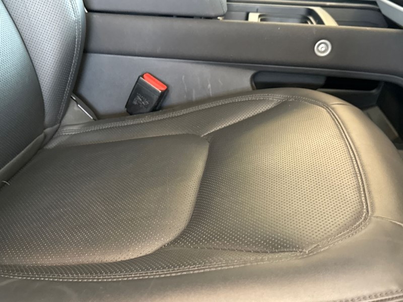 Used Land Rover Defender 2023 for sale - 78025613: Photo 25