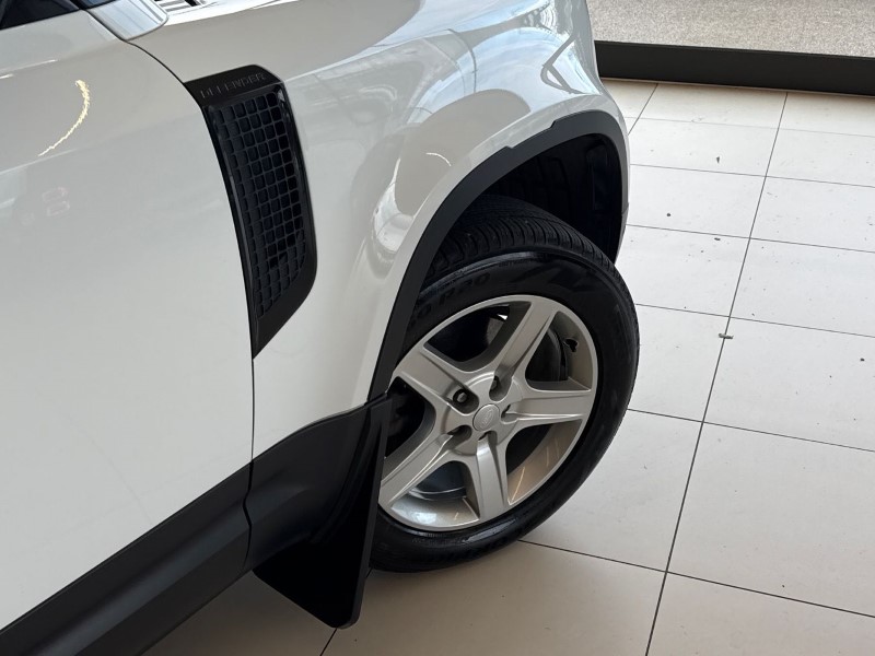 Used Land Rover Defender 2023 for sale - 78025613: Photo 46