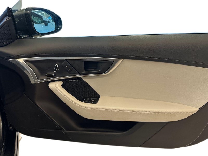 Used Jaguar F-Type 2019 for sale - 77225271: Photo 21